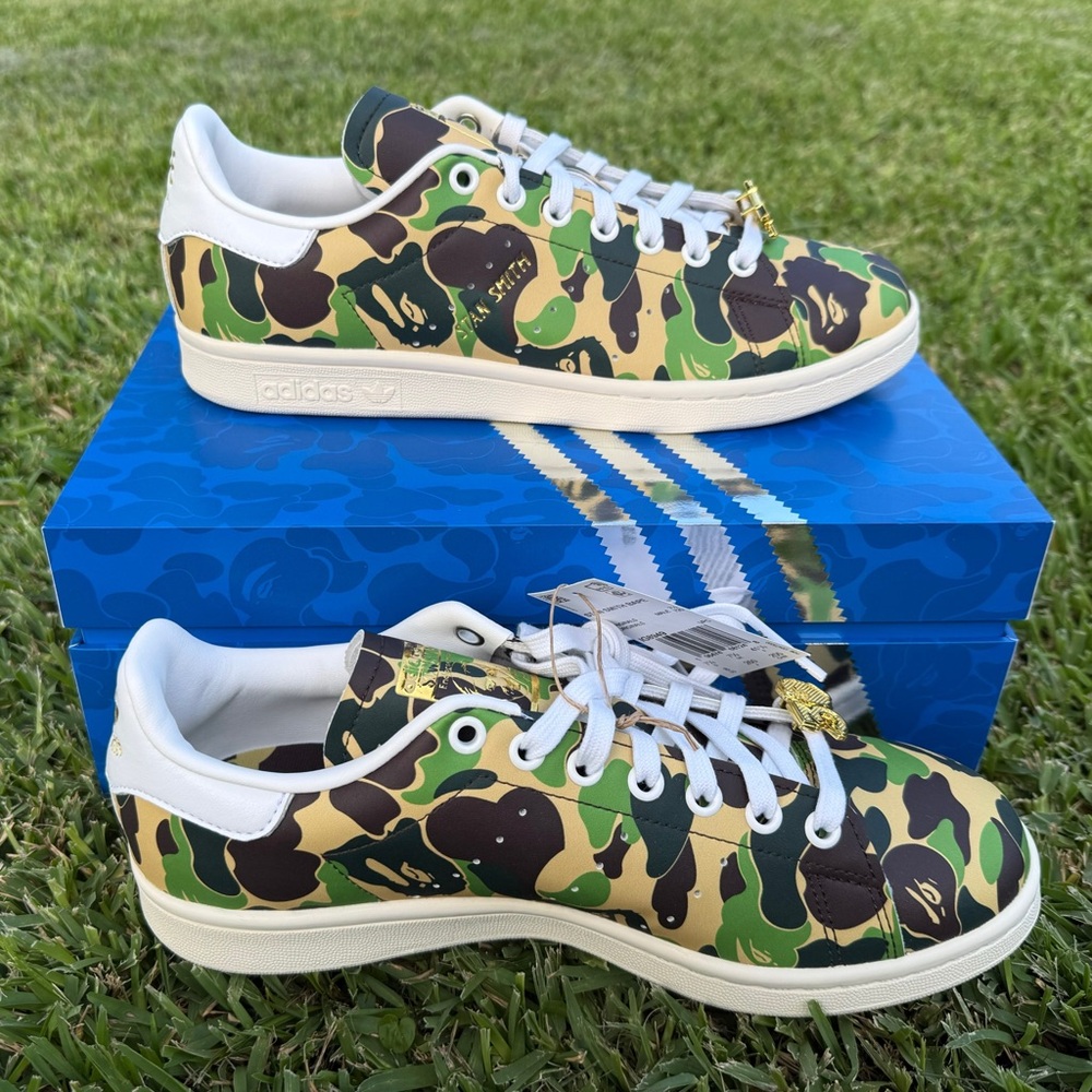 Adidas X BAPE Sneakers - Picture 4 of 13